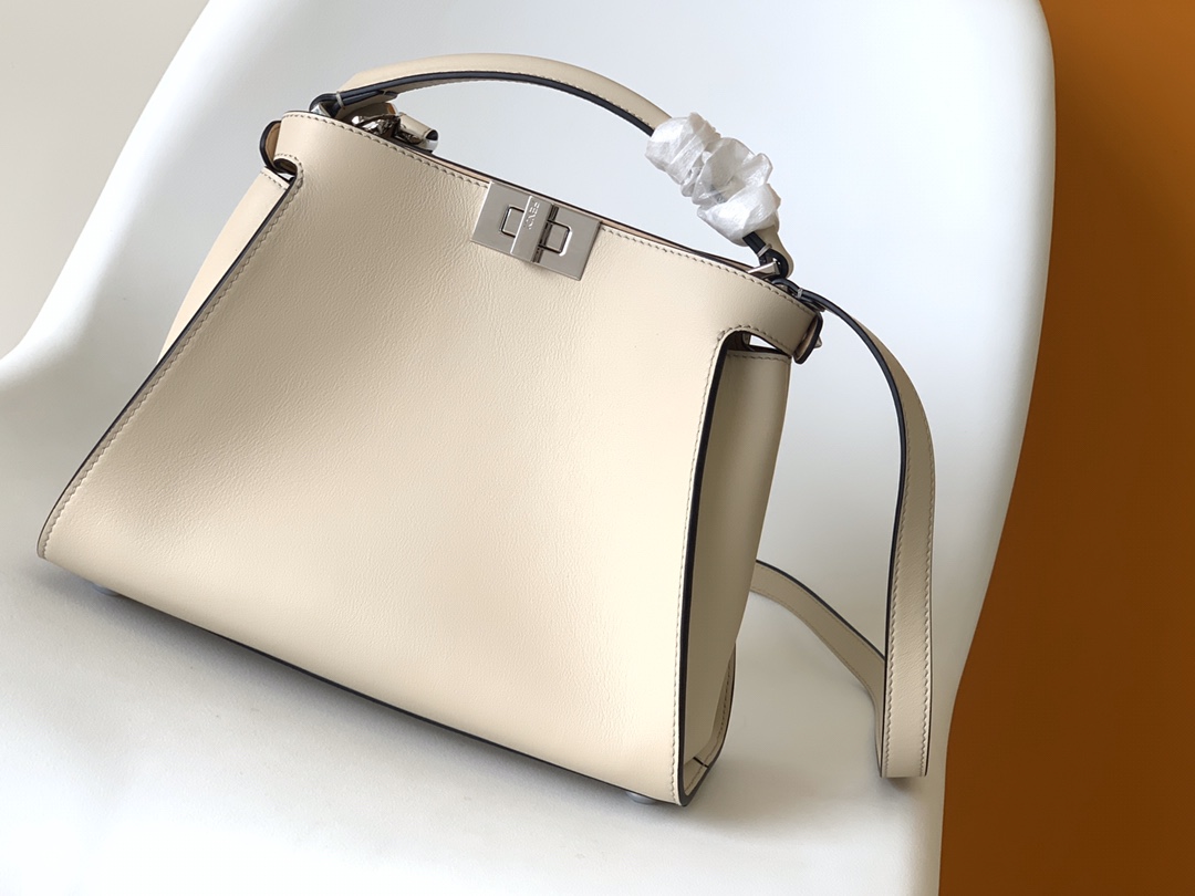 Fendi Peekaboo ISeeU Small Beige Leather Bag